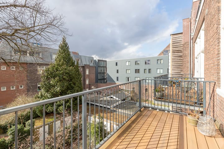 Foto 2 van Jacob van Wassenaar Obdamstraat 13-D