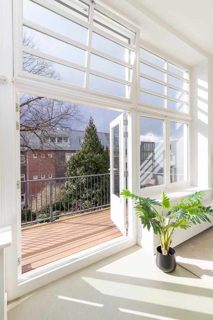 Foto 12 van Jacob van Wassenaar Obdamstraat 13-D