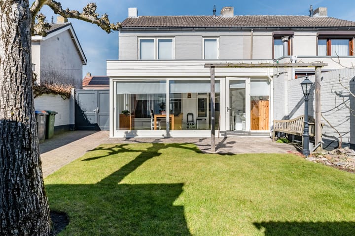 Foto 17 van Pastoor de Beeckstraat 21