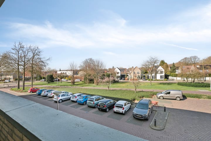 Foto 32 van Kard. de Jongstraat 3-E