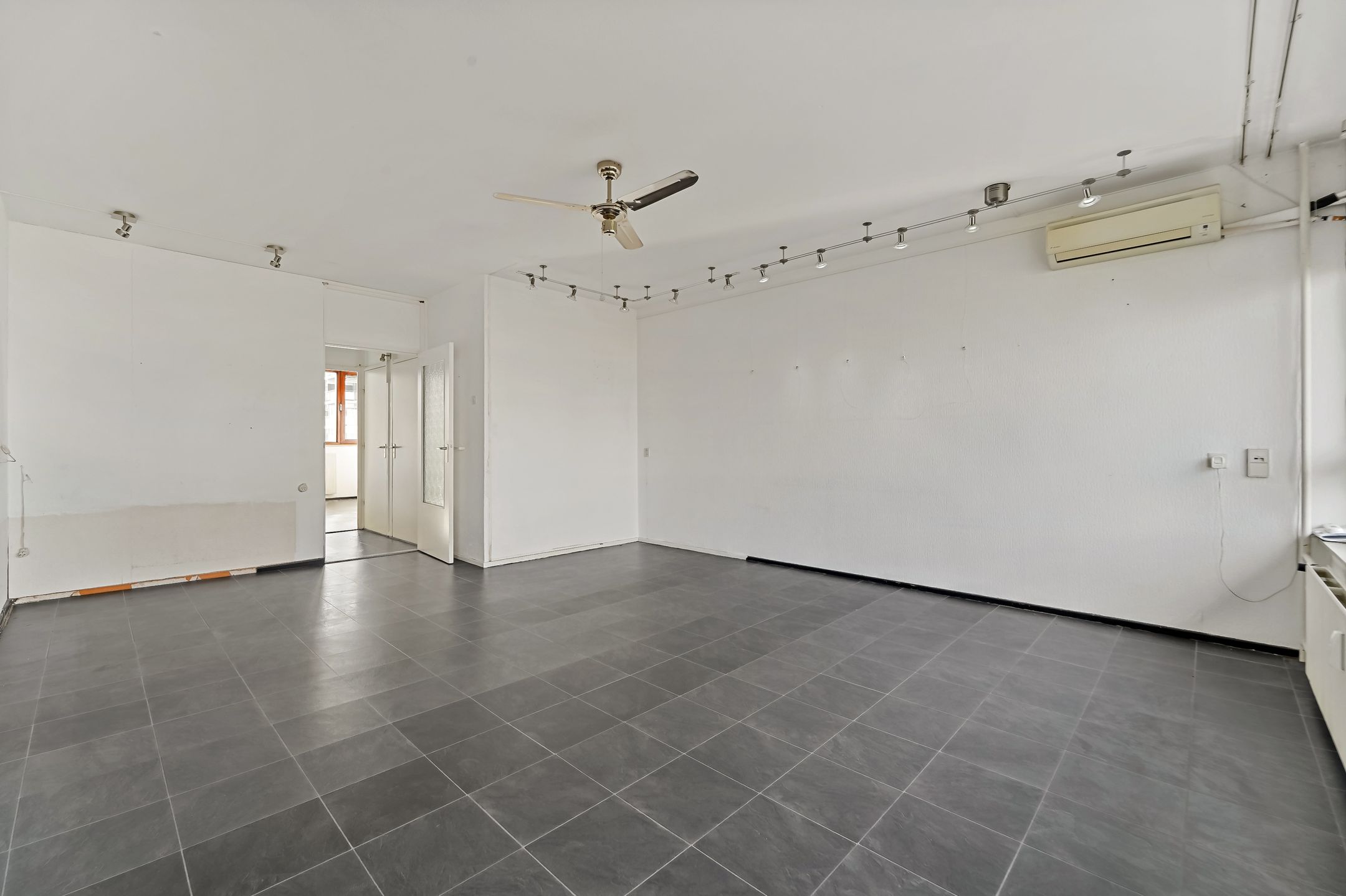 Foto 9 van Roland Holstlaan 1181