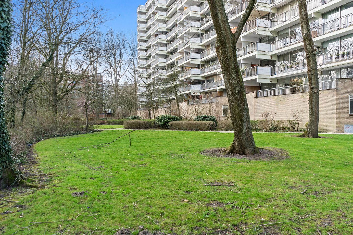 Foto 29 van Roland Holstlaan 1181