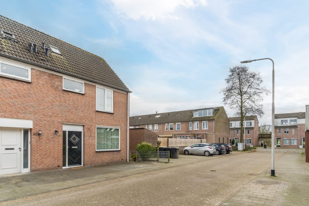 Foto 41 van Baardwijkstraat 32