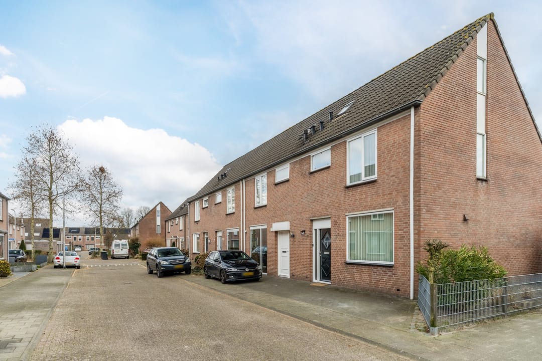 Foto 43 van Baardwijkstraat 32