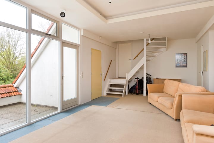 Photo 51 of Rijkerswoerdsestraat 5-A