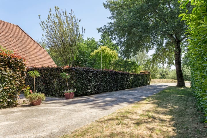 Photo 60 of Rijkerswoerdsestraat 5-A