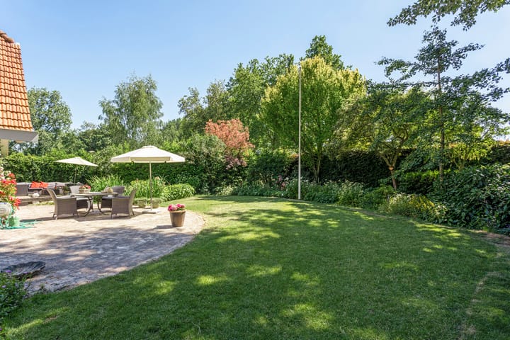 Photo 62 of Rijkerswoerdsestraat 5-A