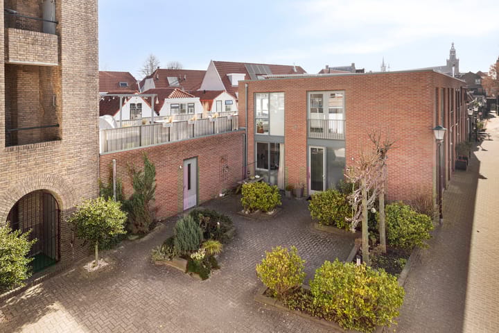 Photo 8 of Clarissenhof 4