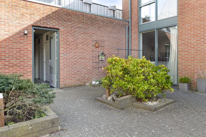 Photo 30 of Clarissenhof 4