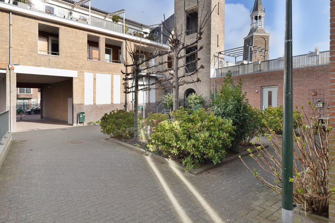 Foto 32 van Clarissenhof 4