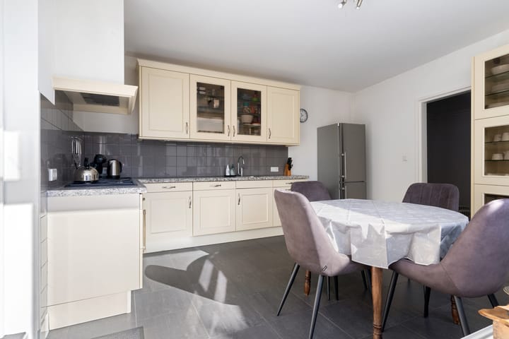 Photo 30 of Kerkstraat 52