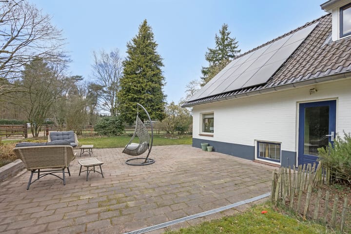 Photo 32 of Groteweg 30