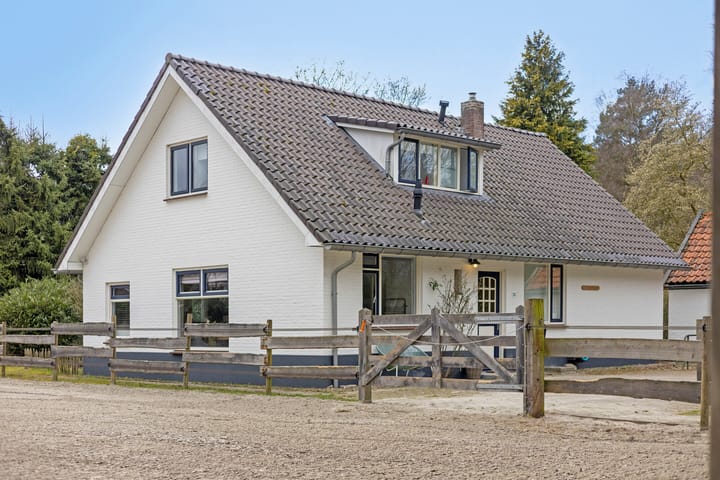 Photo 42 of Groteweg 30