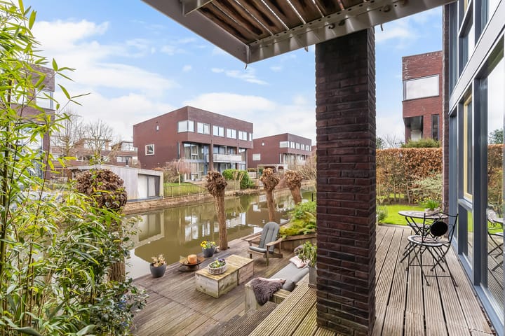 Foto 19 van Weesmeesterstraat 17