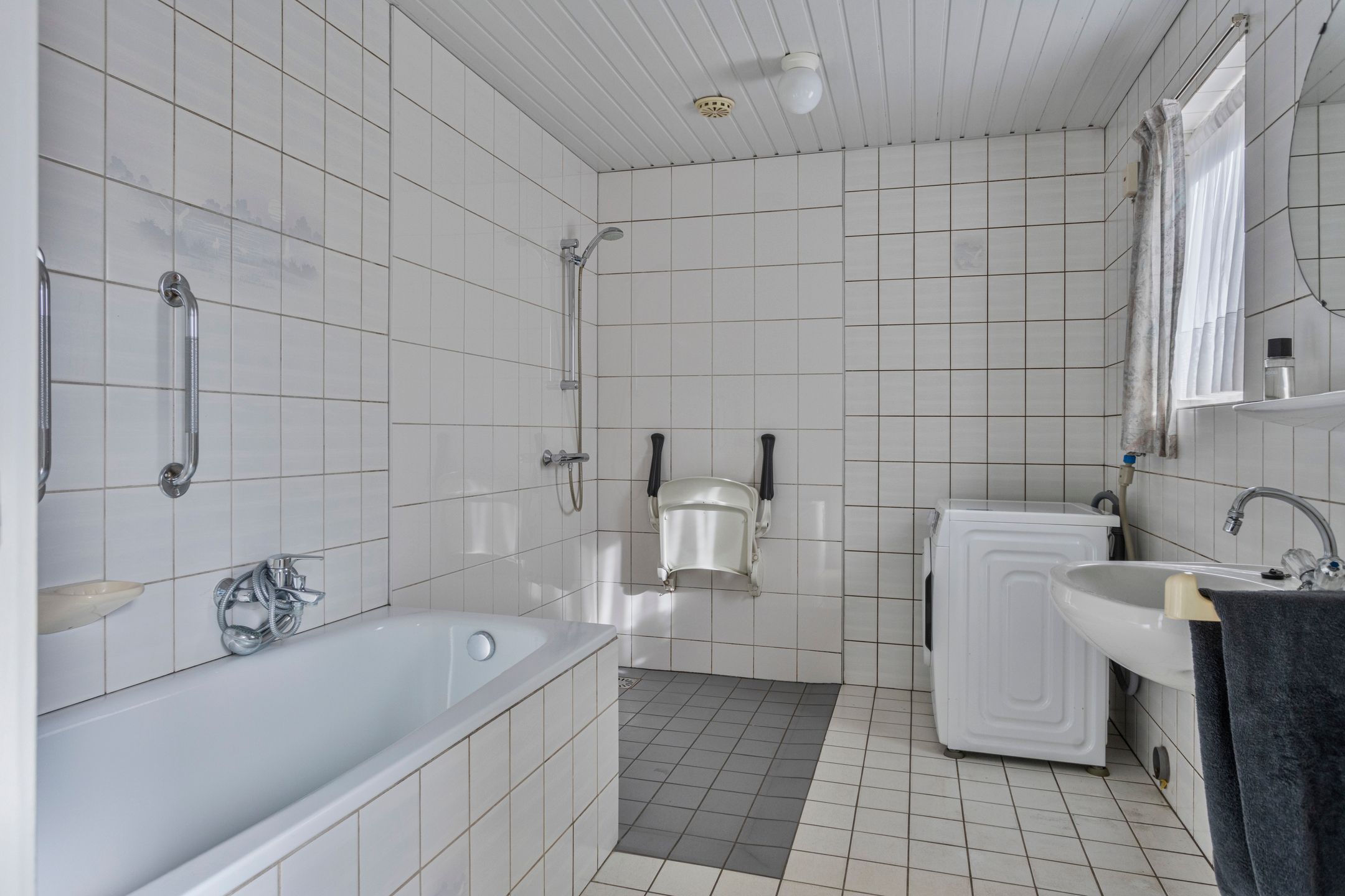 Photo 6 of Langereijt 8-A