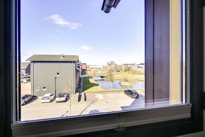 Foto 30 van Bluswater 22