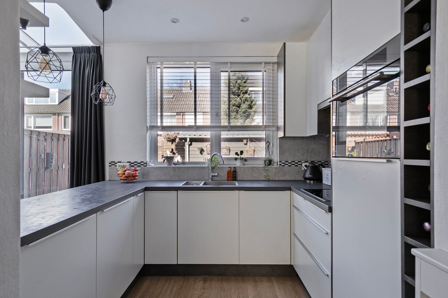 Foto 19 van Ithacastraat 37