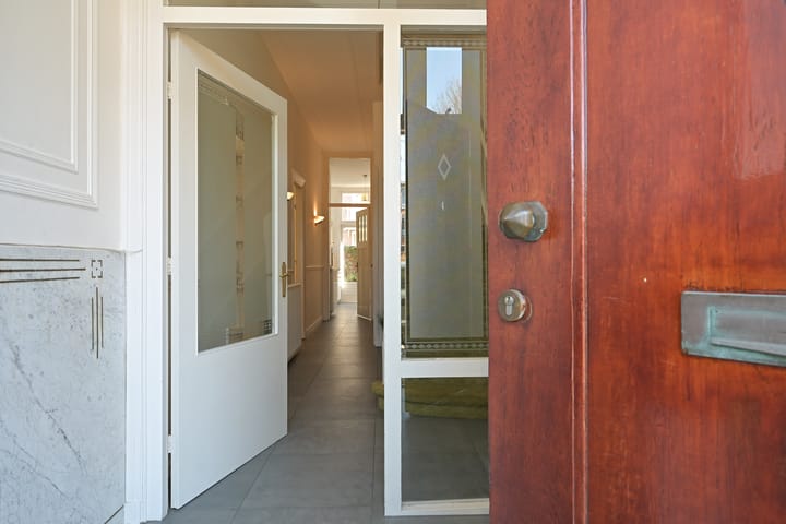 Foto 2 van Van Boetzelaerlaan 121