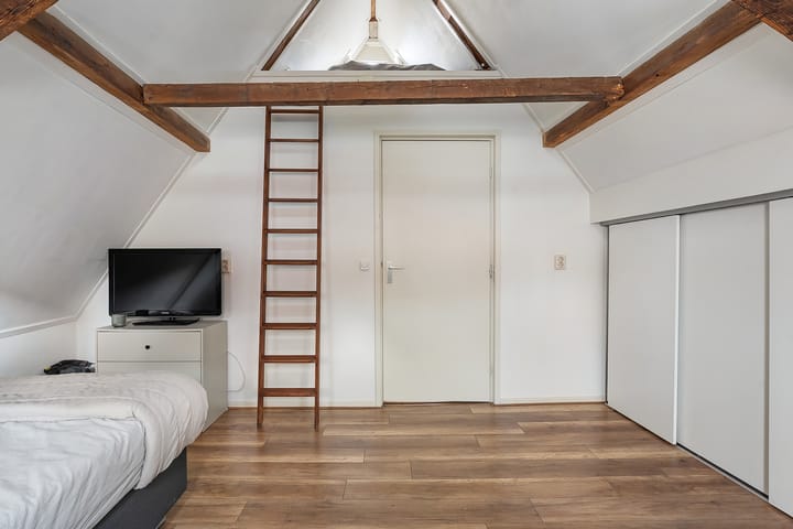 Foto 19 van Kamperstraat 24-B