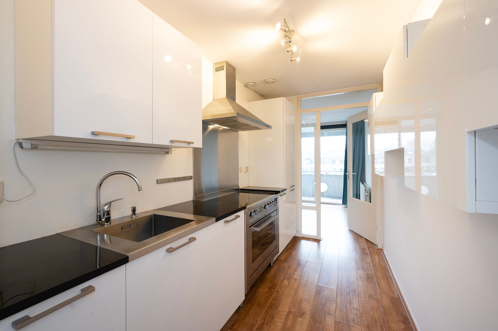 Foto 12 van Peter Sellershof 90