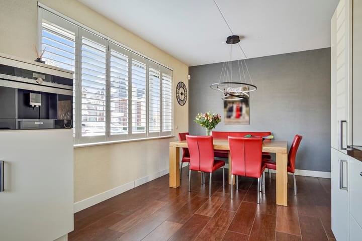 Foto 10 van Calandostraat 5