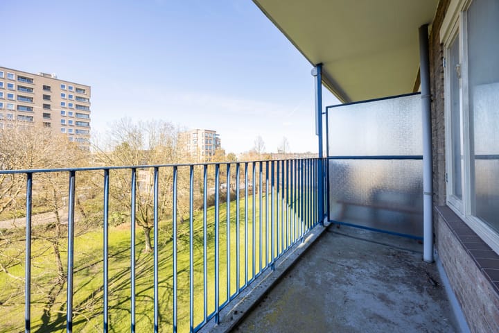 Foto 14 van Aert van Neslaan 513