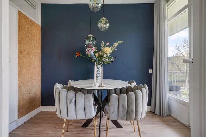 Photo 8 of Johan van de Veldestraat 91