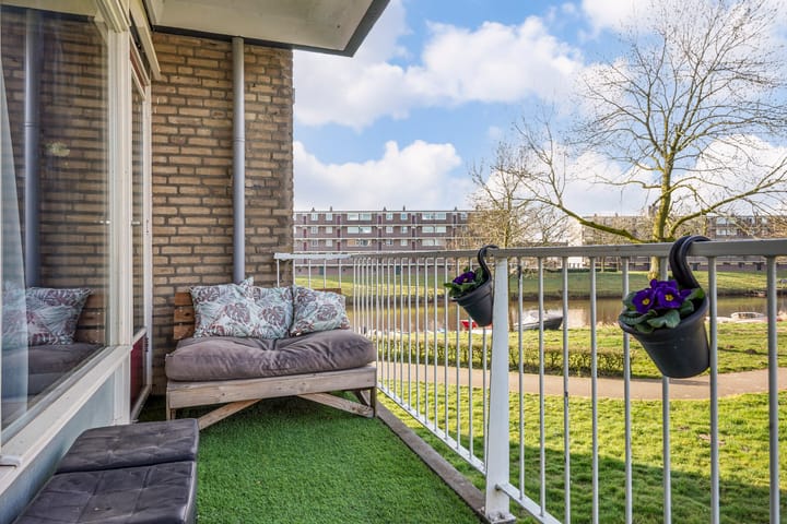 Photo 12 of Johan van de Veldestraat 91