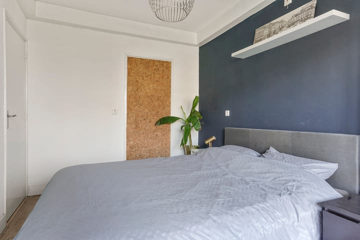 Photo 17 of Johan van de Veldestraat 91