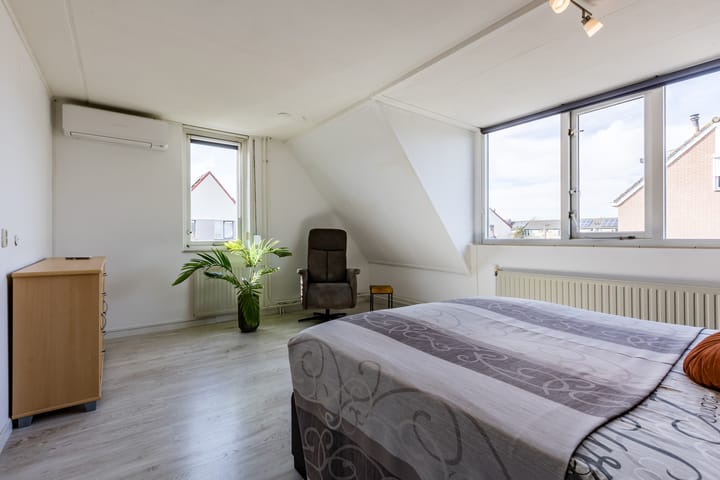 Foto 21 van Kloosterturf 10