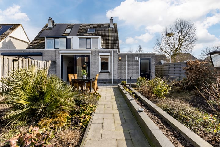 Foto 16 van Kloosterturf 10