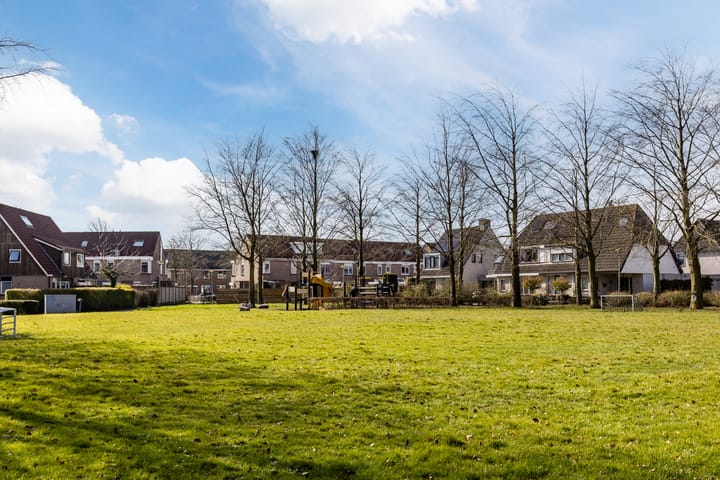 Foto 35 van Kloosterturf 10