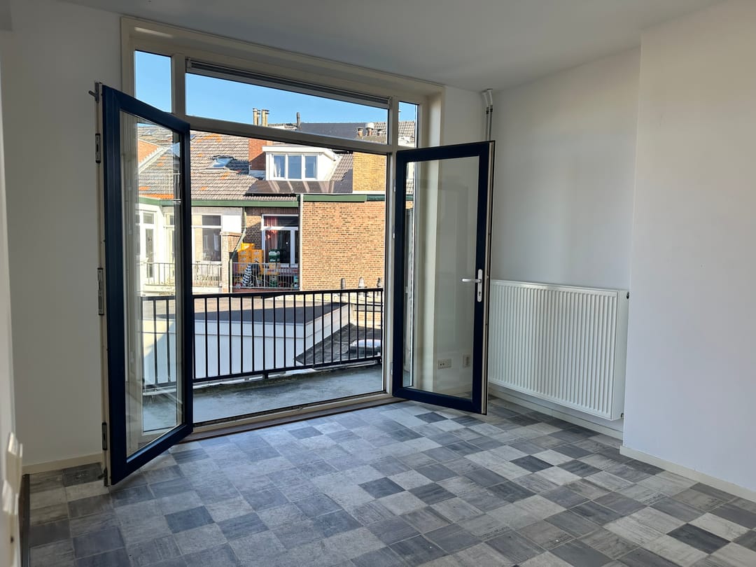 Photo 7 of Kloosterkade 161