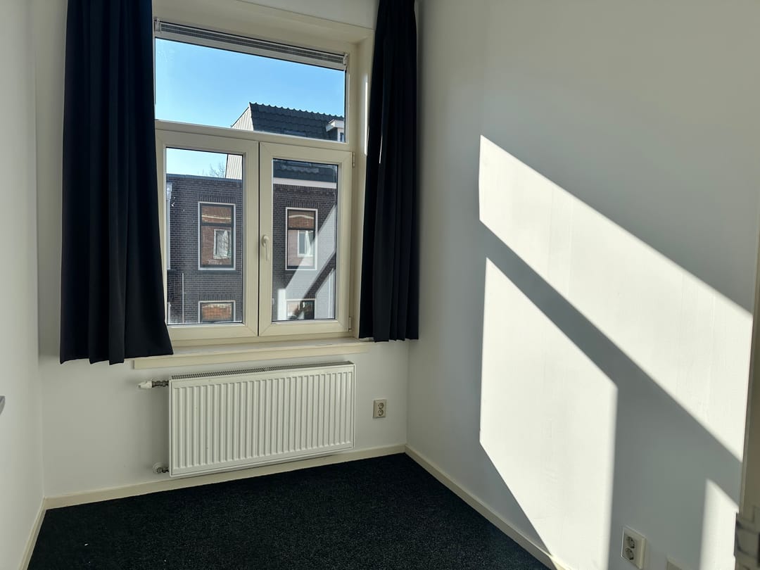 Photo 11 of Kloosterkade 161