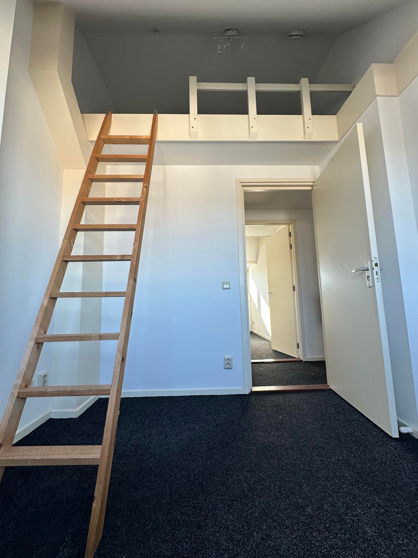 Photo 19 of Kloosterkade 161