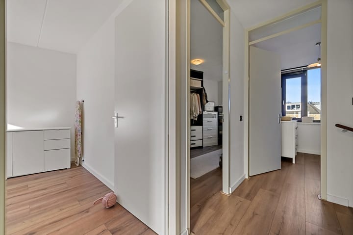 Foto 37 van Burgemeester Honnerlage Gretepad 15