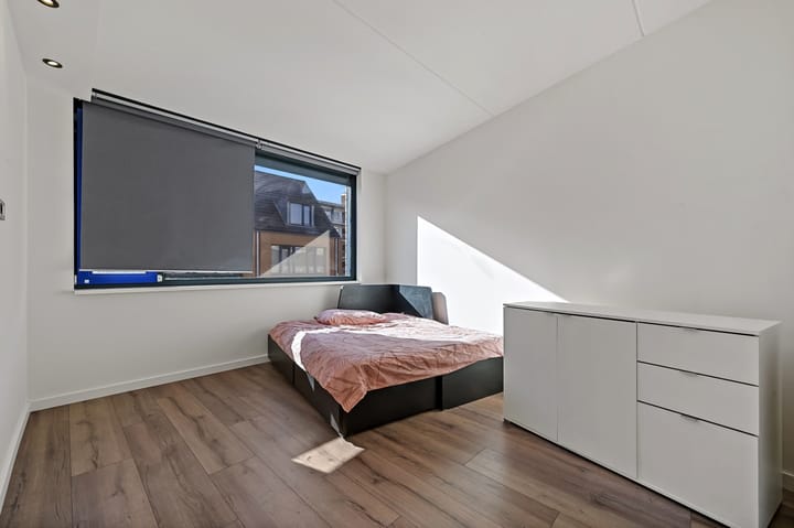 Foto 39 van Burgemeester Honnerlage Gretepad 15