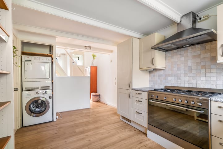 Photo 16 of Willem Beukelszoonplein 24