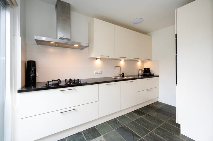 Foto 2 van Middelmolen 5