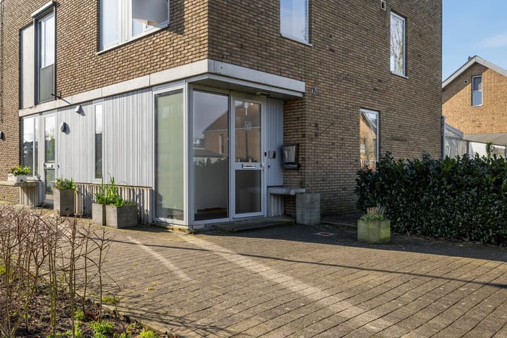 Photo 3 of Rivierenstraat 59