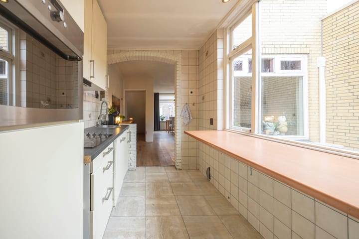 Foto 15 van Melis Stokestraat 28