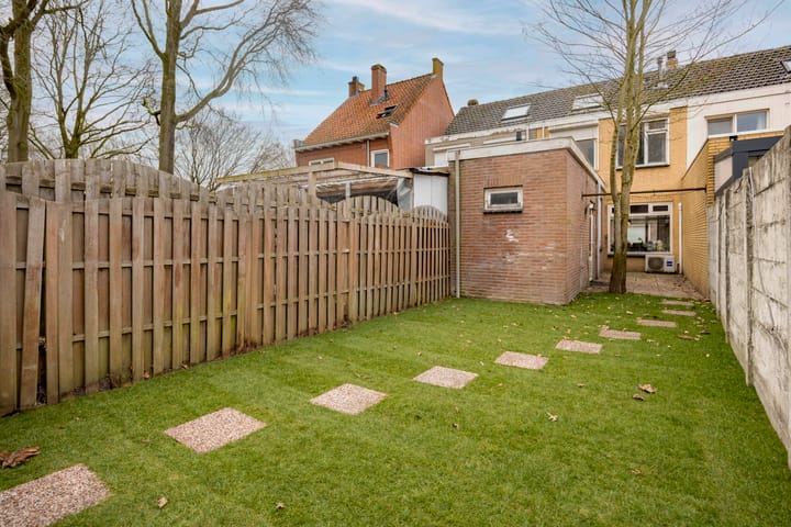 Foto 29 van Melis Stokestraat 28