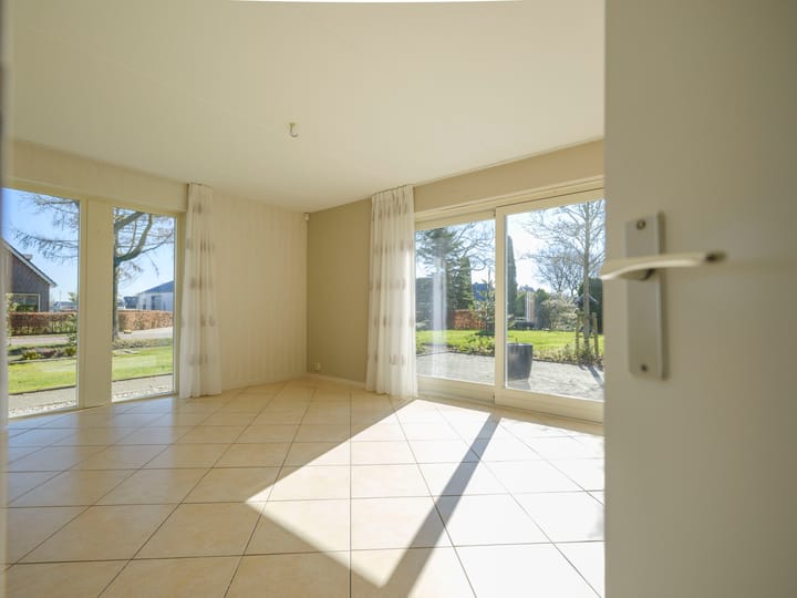 Photo 11 of Gariperwei 25