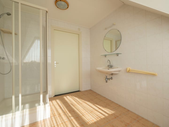 Photo 30 of Gariperwei 25