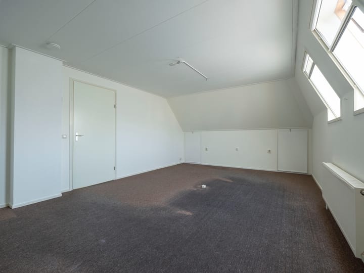 Photo 33 of Gariperwei 25