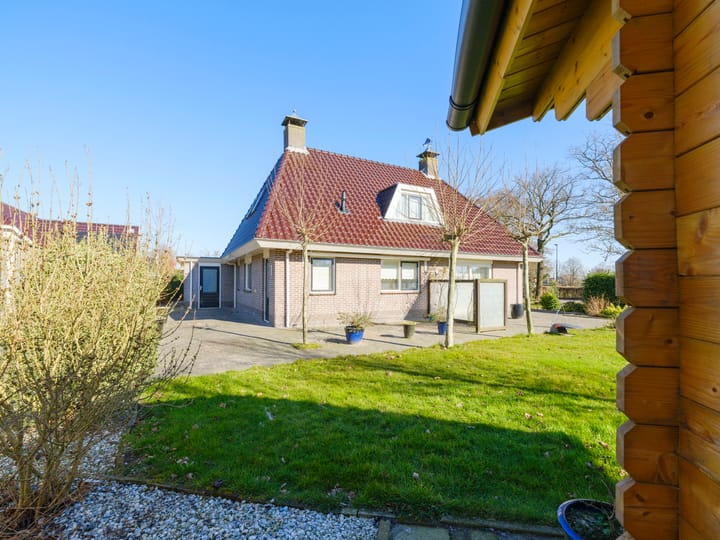 Photo 35 of Gariperwei 25