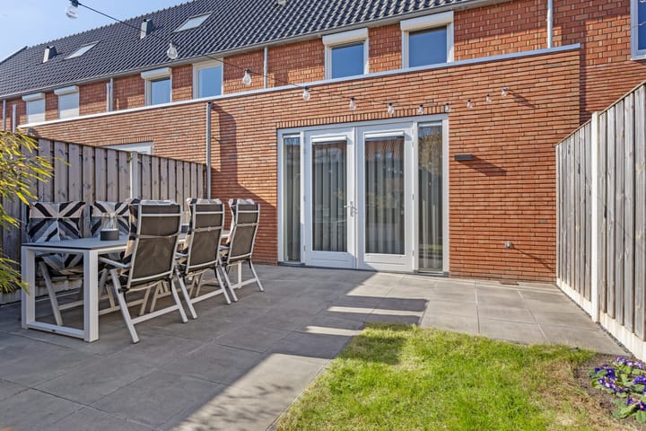 Foto 2 van Van Mierisstraat 66