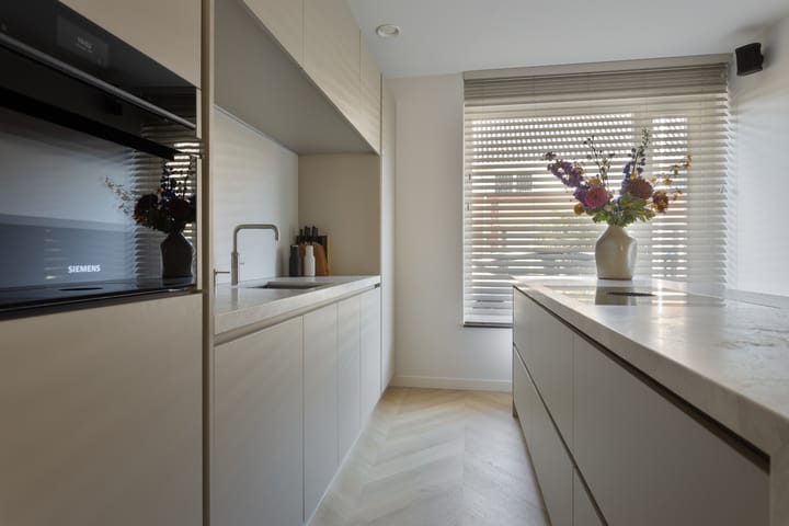 Foto 6 van Van Mierisstraat 66