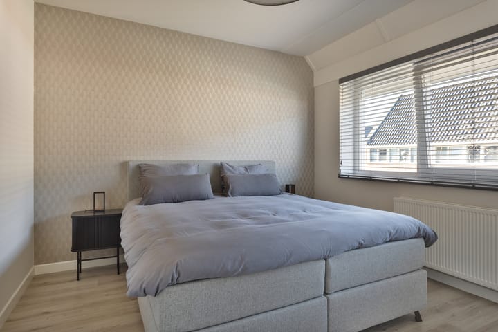 Foto 21 van Van Mierisstraat 66