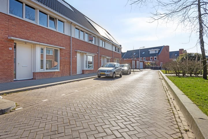 Foto 35 van Van Mierisstraat 66